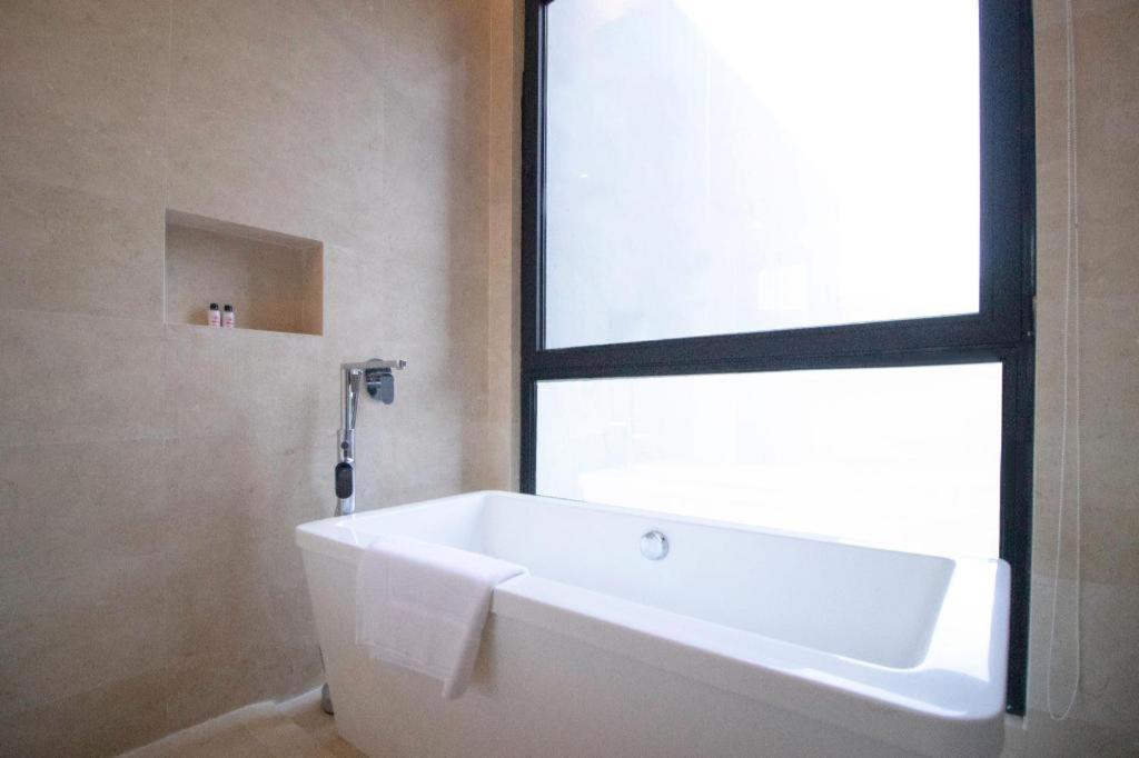 Nuve Stellar Hotel 3*